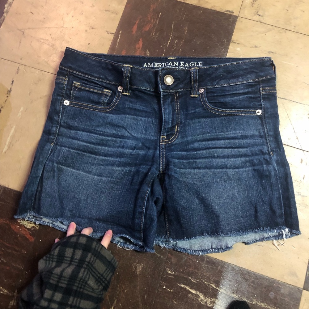 AMERICAN EAGLE DENIM SHORTS